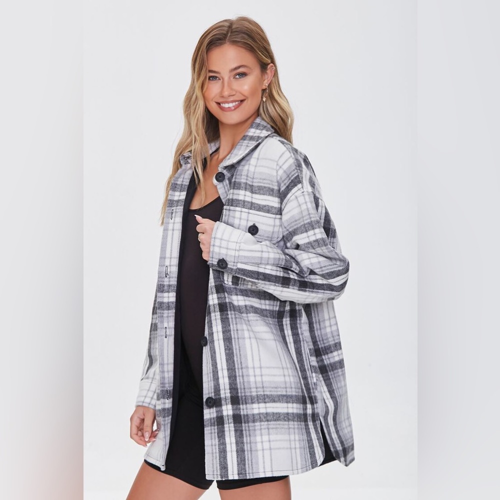 Plaid Button-Front Thick Shacket Jacket Black White Oversized Forever21 Small